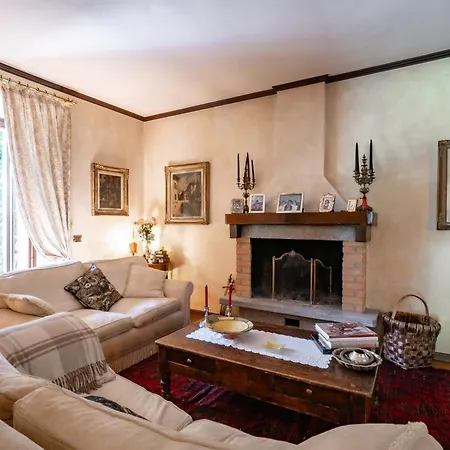 Cascina Cologna Nocleg ze śniadaniem 4*