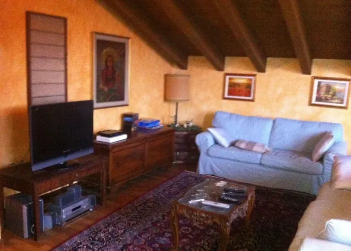 Bed and Breakfast Cascina Cologna 3*